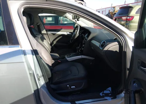 2013 Audi A4 2.0T Premium z USA, uszkodzony, nr VIN WAUBFAFL2DN003969